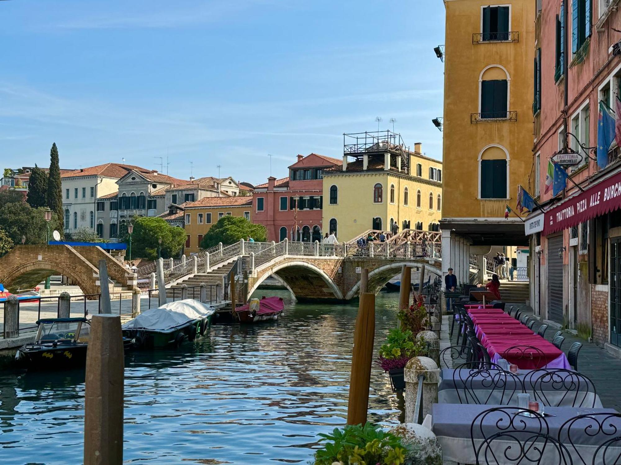 Alloggi Arlecchino Venesia Bagian luar foto
